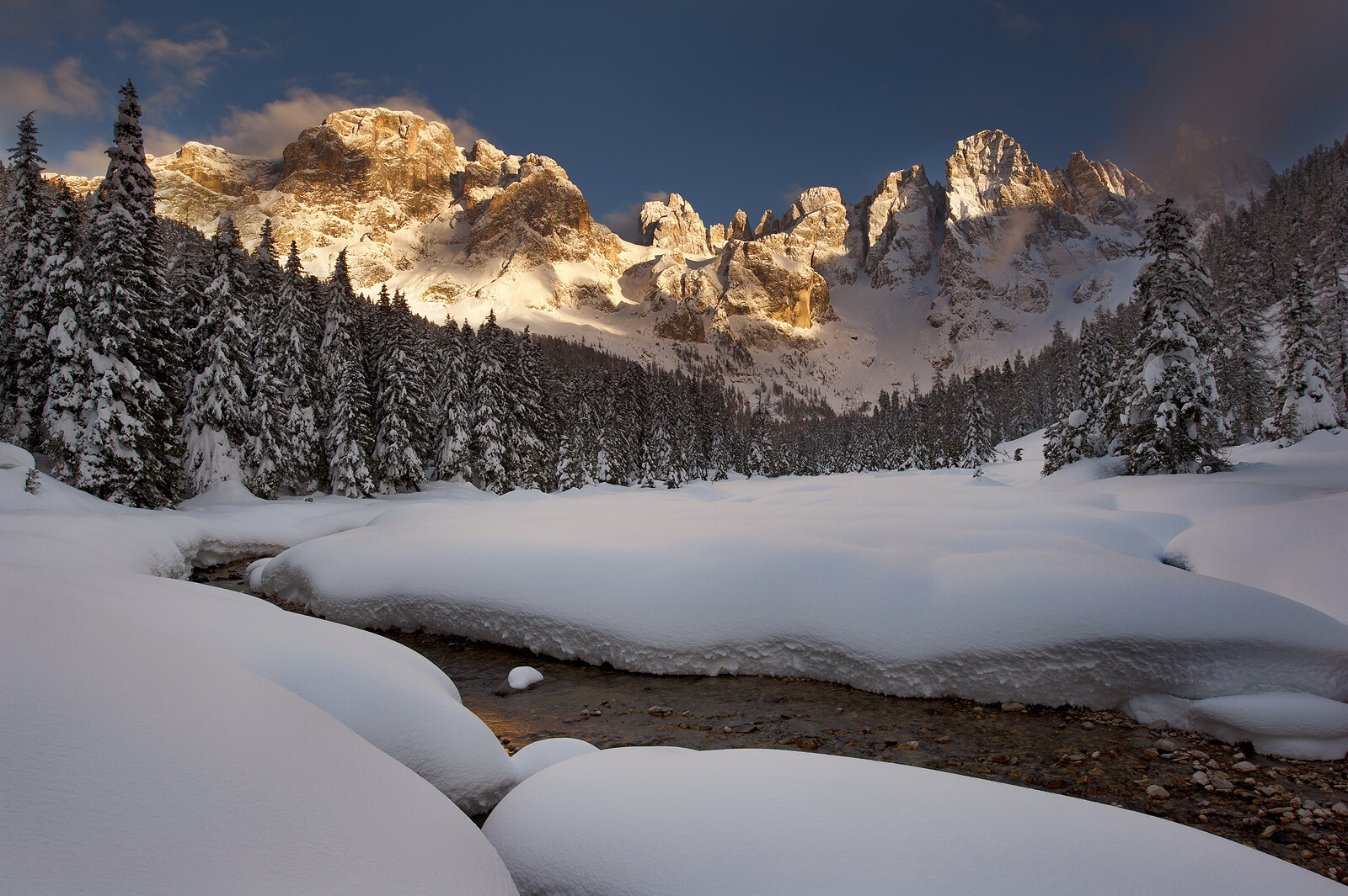Content Dam Org 12 Images Full Rights Inverno Enrico Grotto Val Venegia Snow 1600px