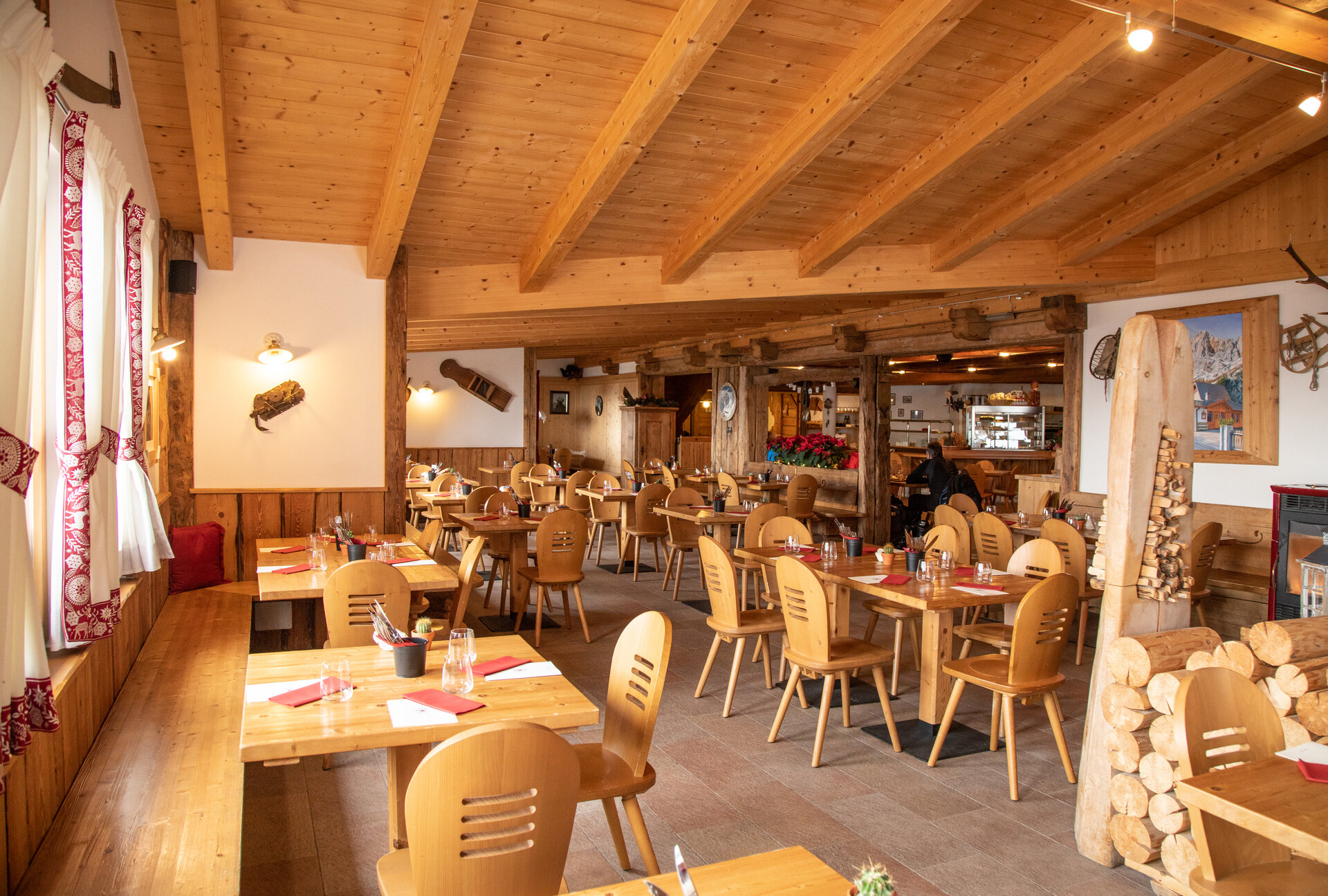 Content Dam Org 12 Images Full Rights Rifugi Rifugio Colverde 2