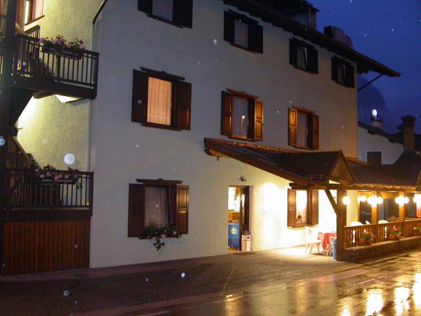 Content Dam Org 12 Images Full Rights Gusto Miravalle