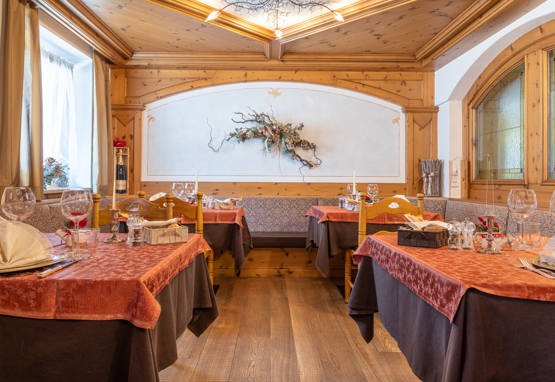 Content Dam Org 12 Images Full Rights Gusto La Perla 2