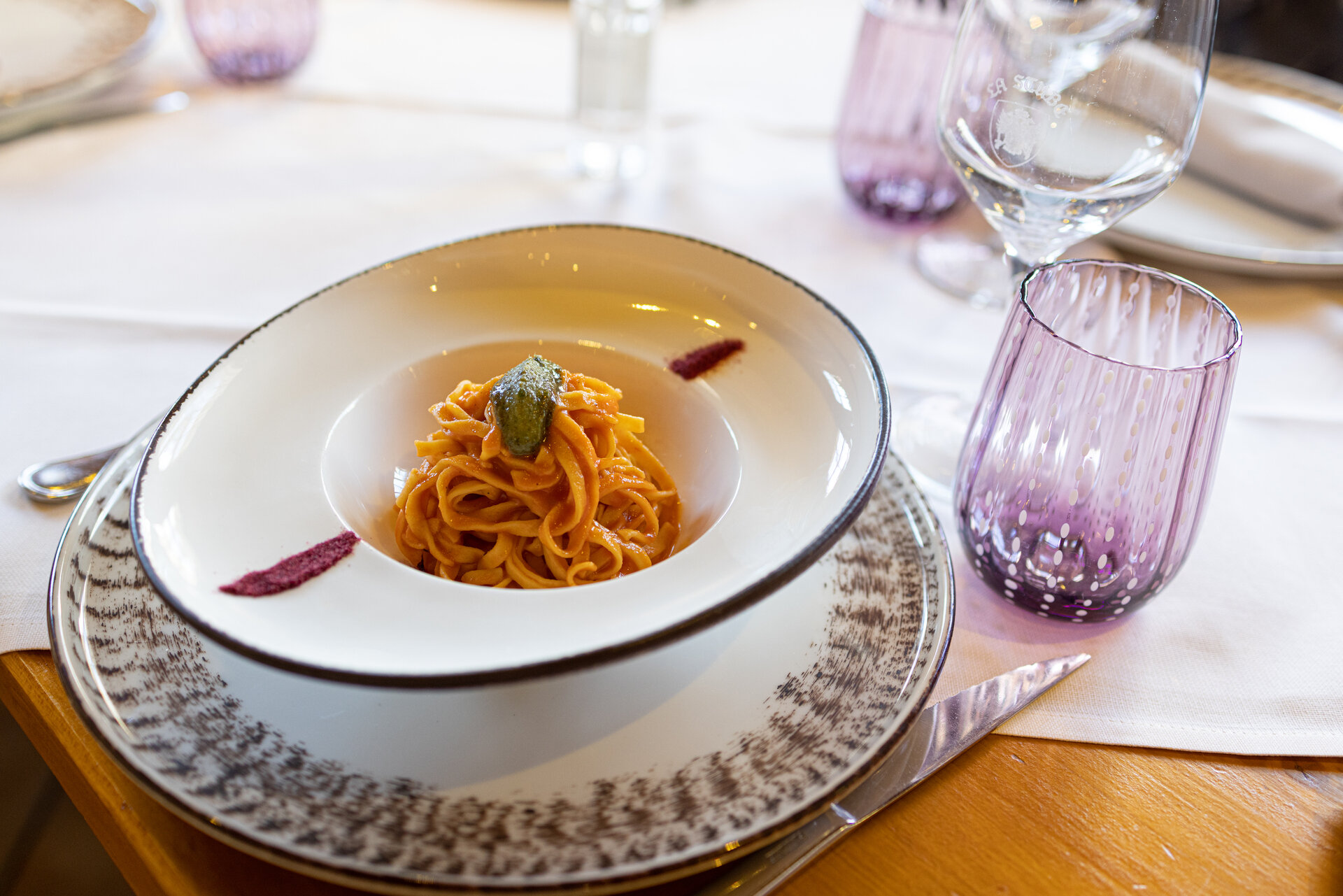 Content Dam Org 12 Images Full Rights Gusto La Stube 3