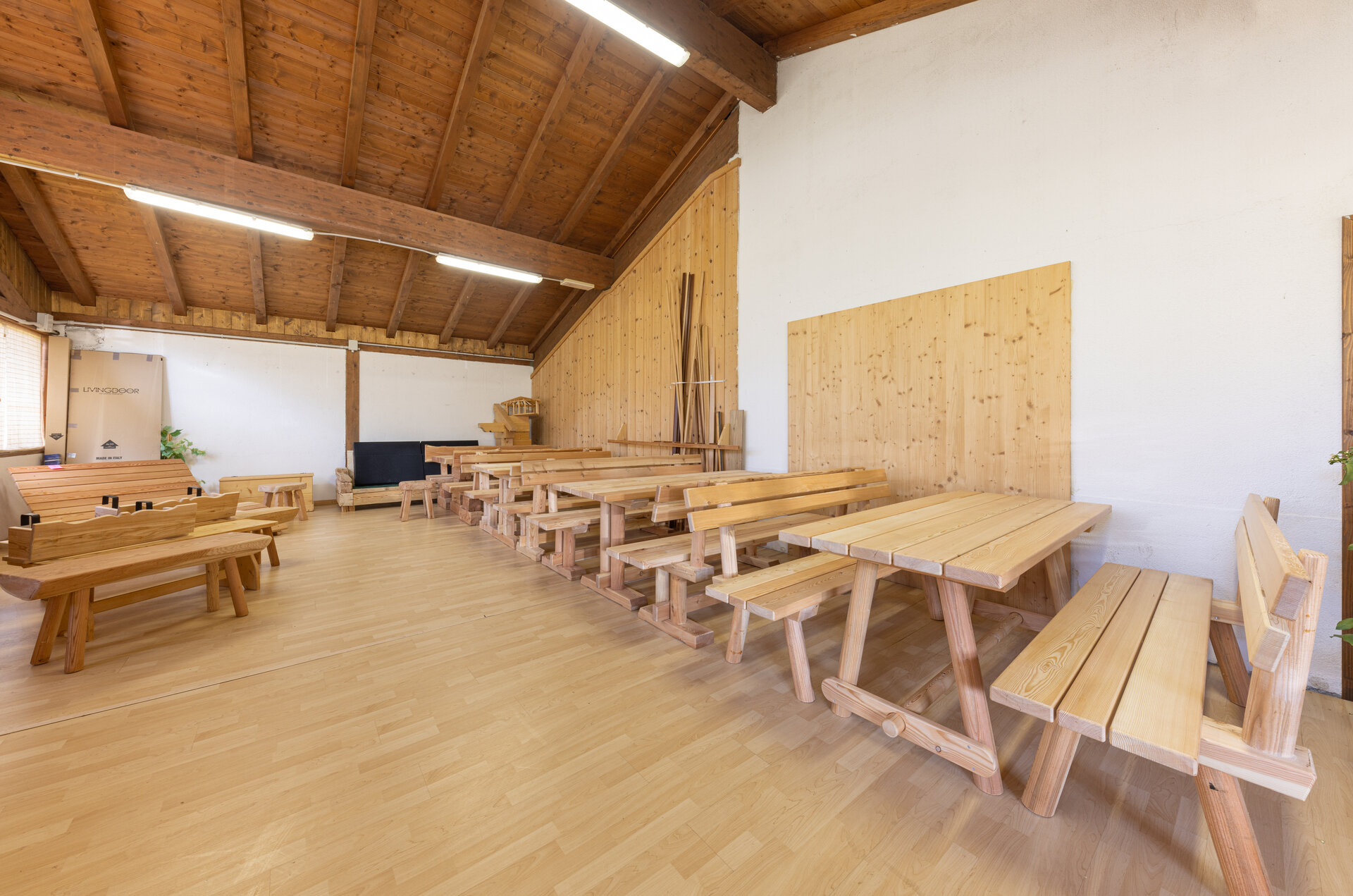 Content Dam Org 12 Images Full Rights Shopping Becor Legno Becor Legno 3