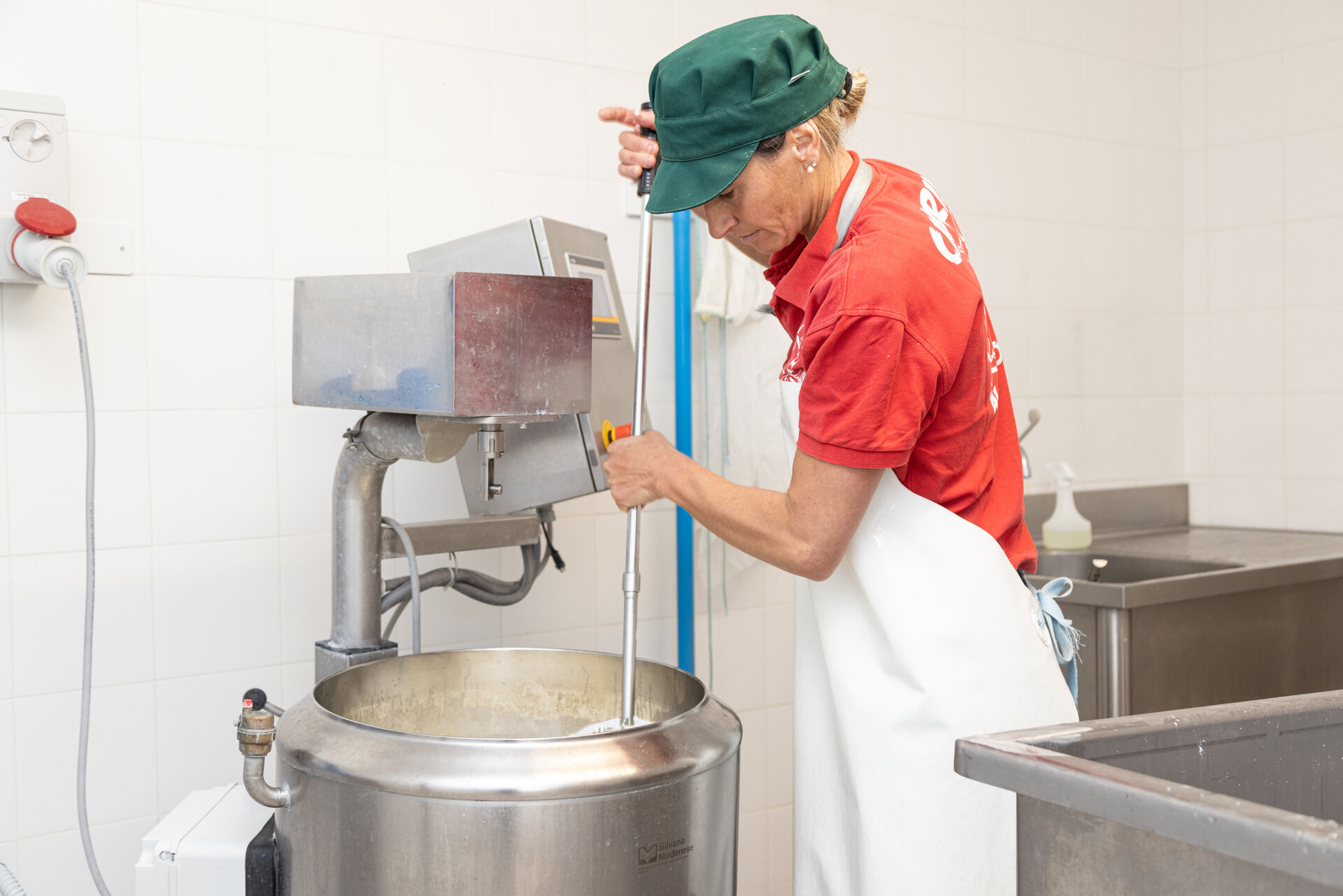 Content Dam Org 12 Images Full Rights Shopping Caprini Al Passo 2a4a8725