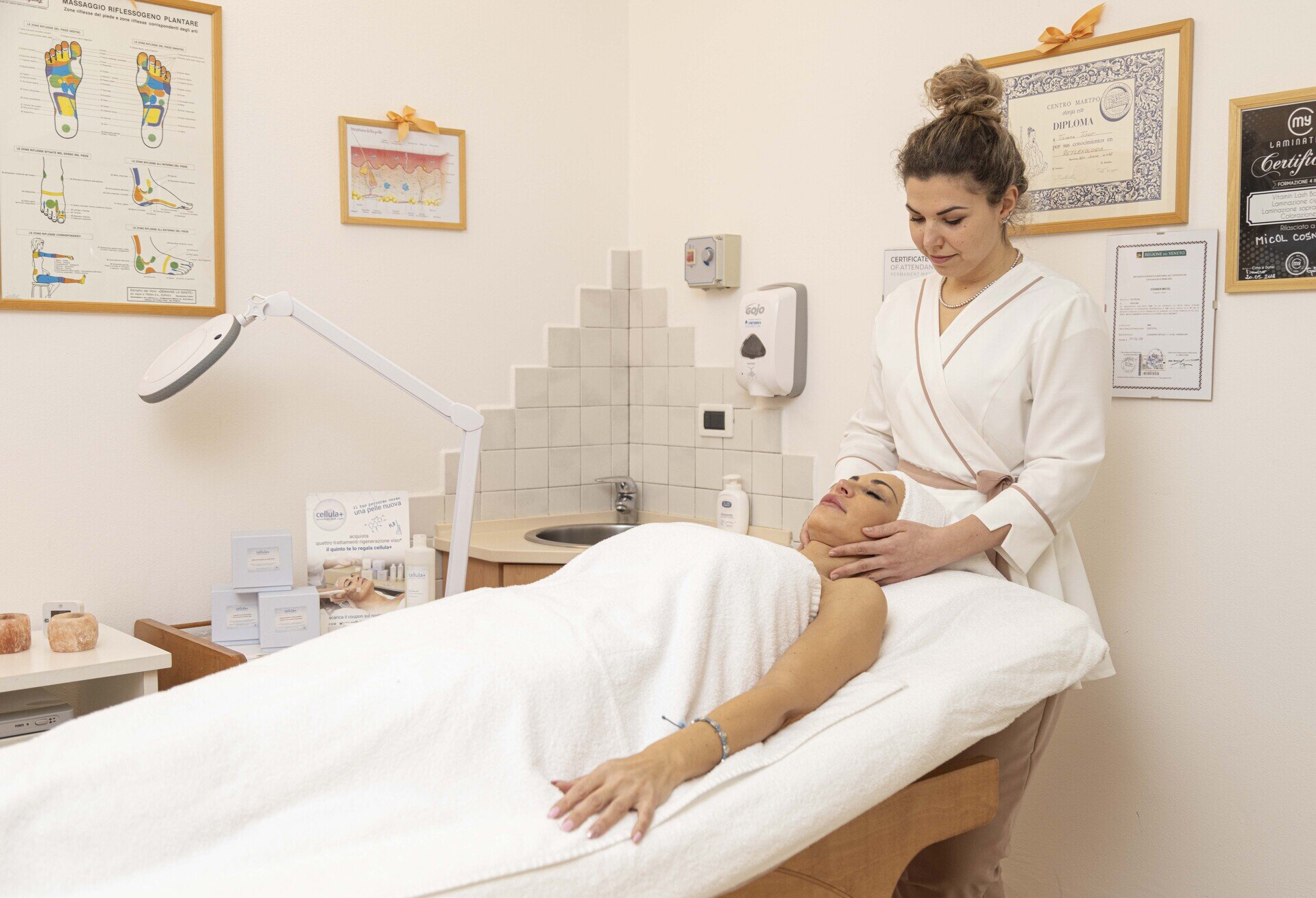 Content Dam Org 12 Images Full Rights Shopping Estetica Tisot Estetica Tisot 0001