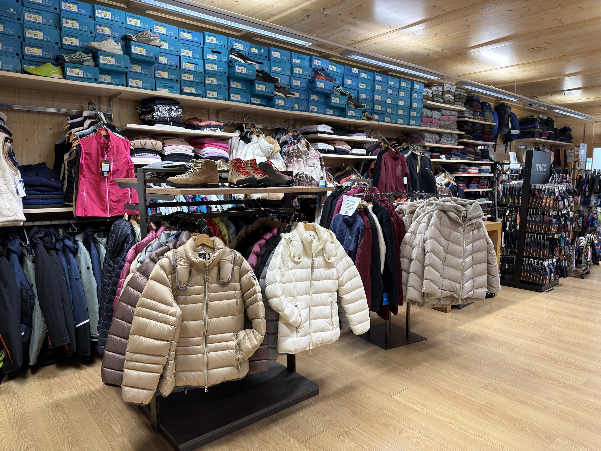 Content Dam Org 12 Images Full Rights Shopping Gubert Sport Nuove Foto 03 12 25 10 20 01