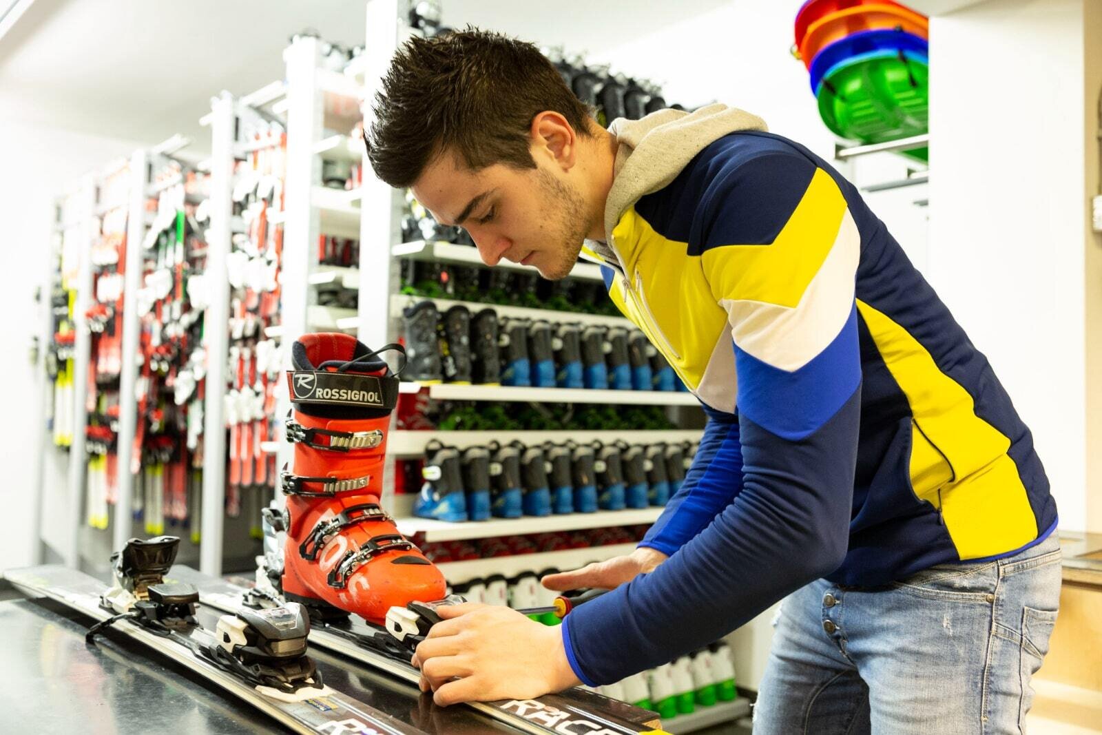 Content Dam Org 12 Images Full Rights Servizi 1740399292488 Noleggio Sci Ski Rental Skiverleih San Martino Di Castrozza 10