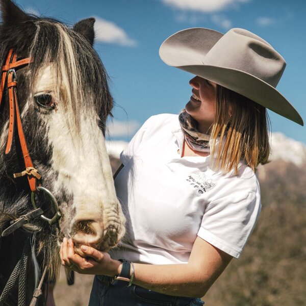 Attività con cavalli al maneggio dalaip