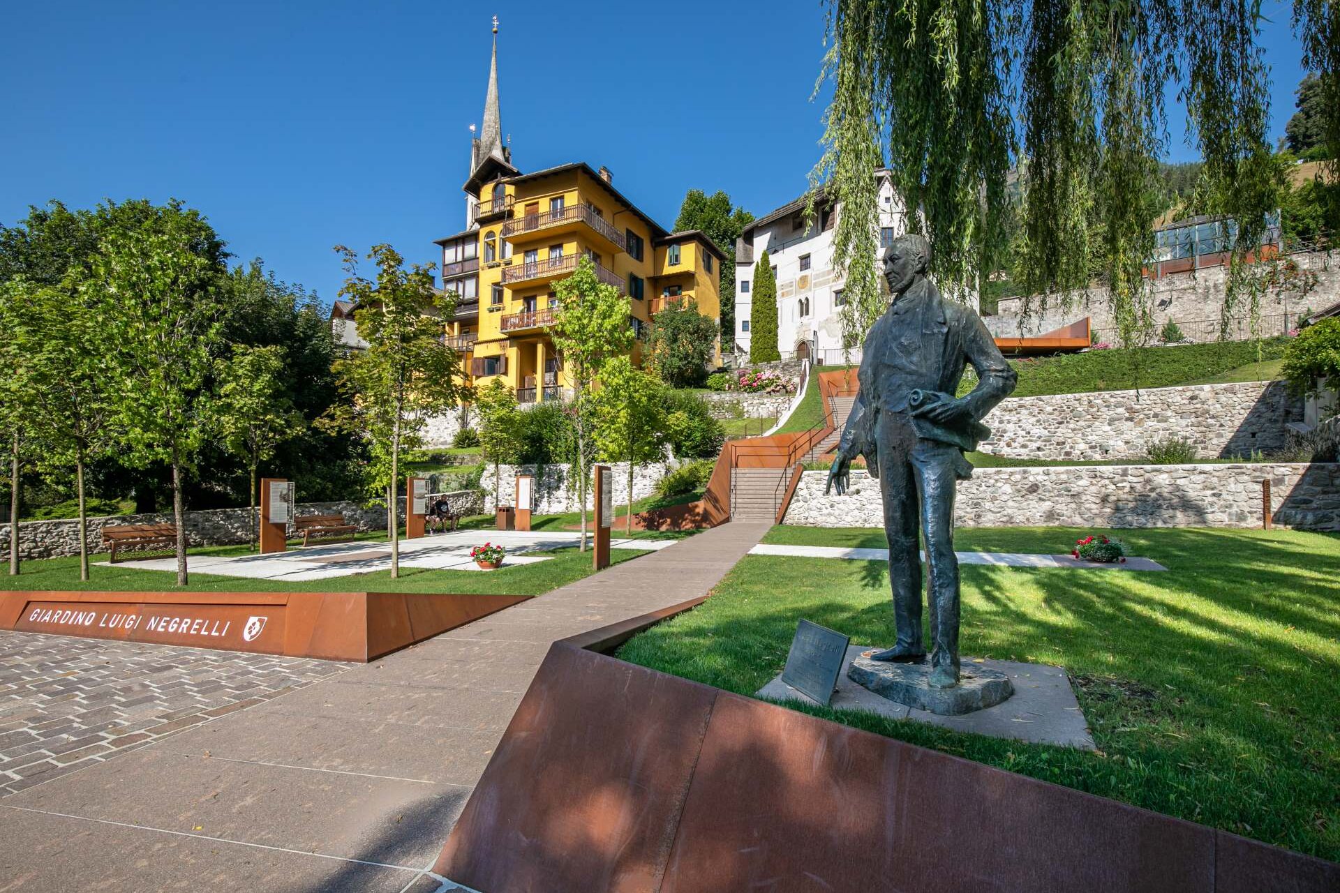 Parco in centro a Fiera di Primiero in Trentino