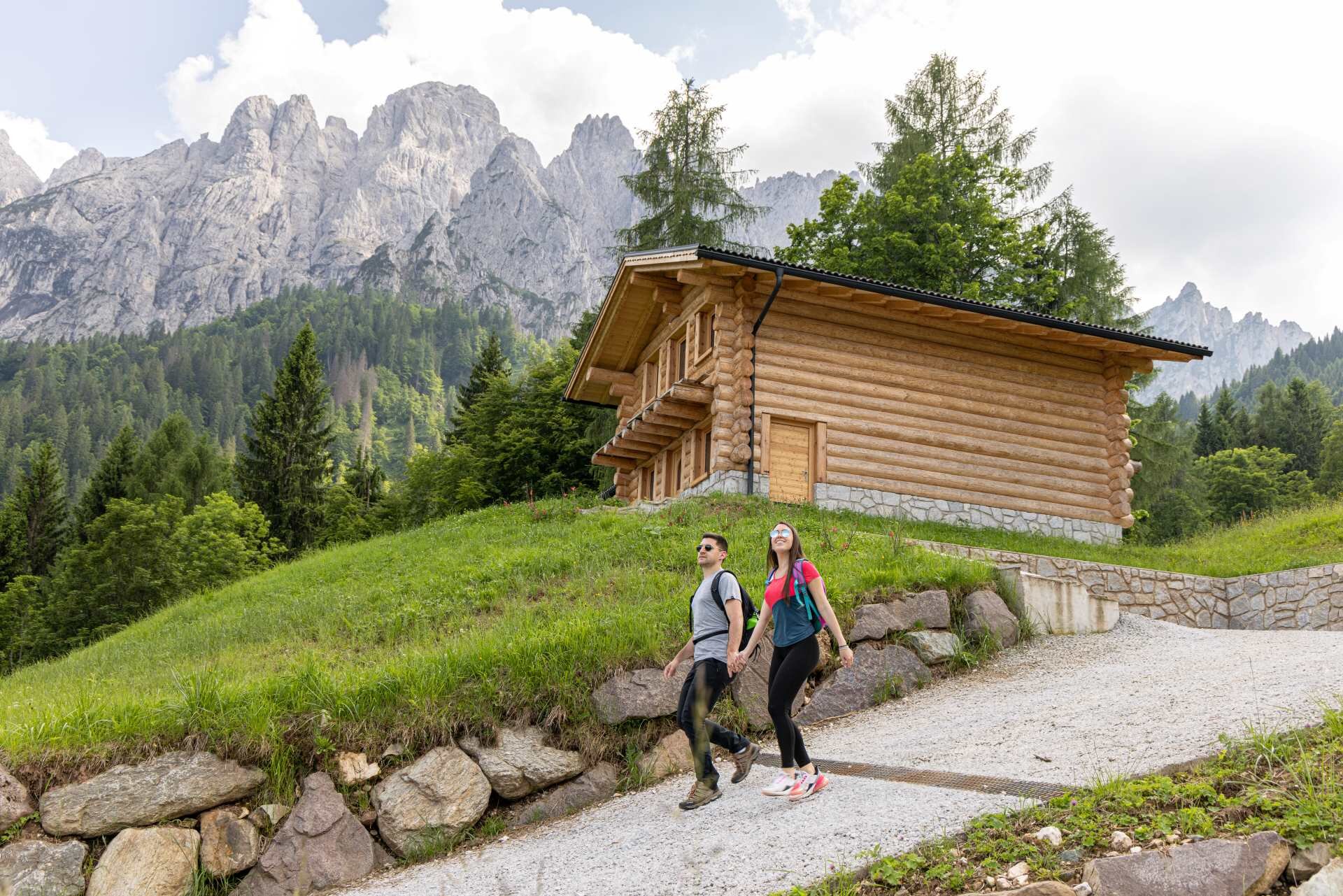 Sentiero vicino a Sagron Mis