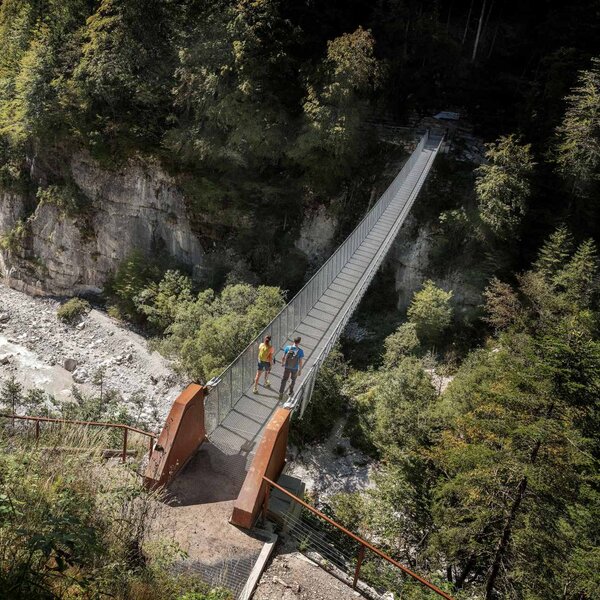 Trekking a Mezzano di una coppia