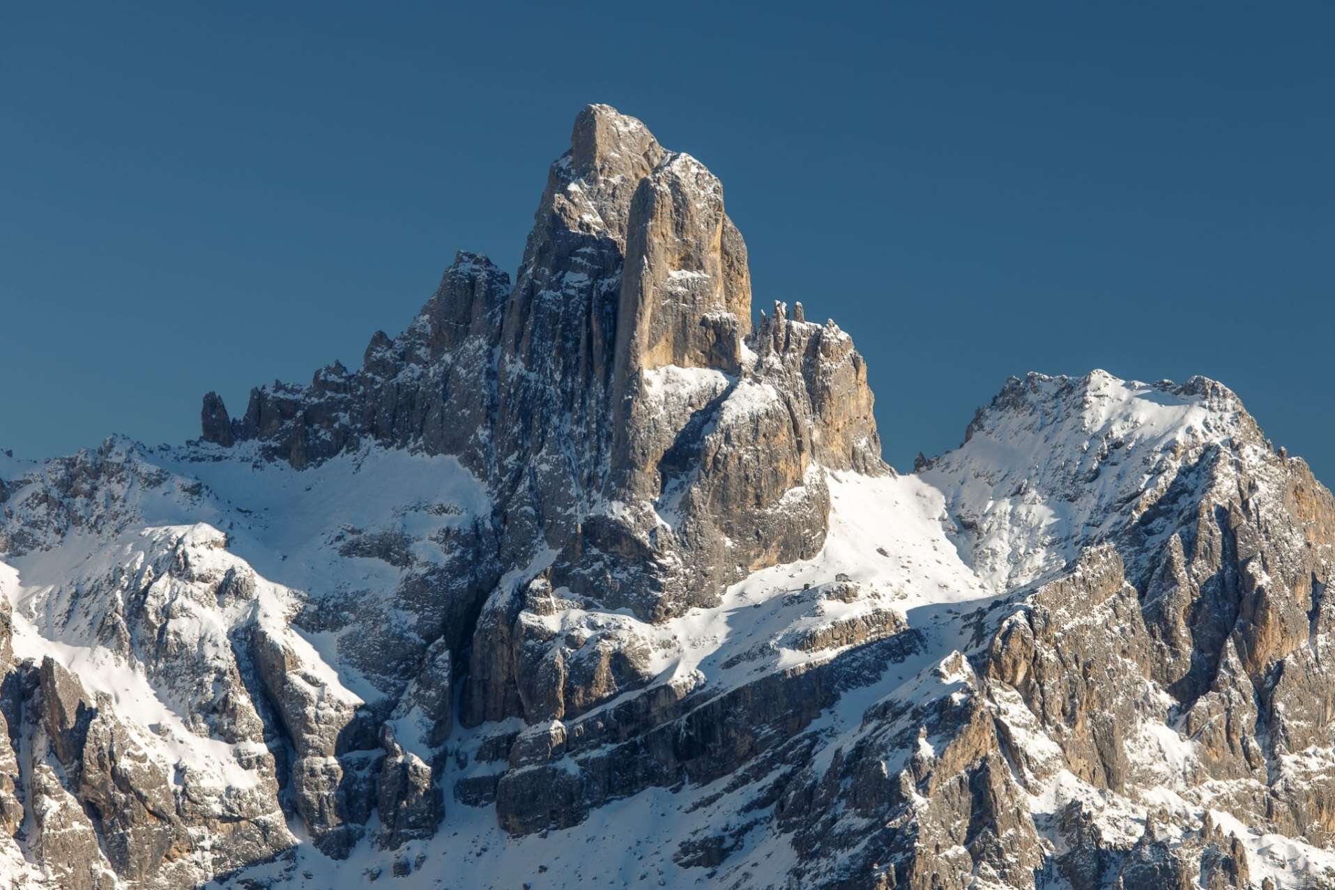 Panorama Dolomiti Primiero in inverno