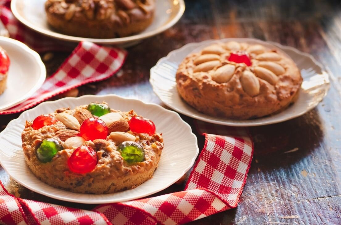Zelten trentino con mandorle e frutta candita