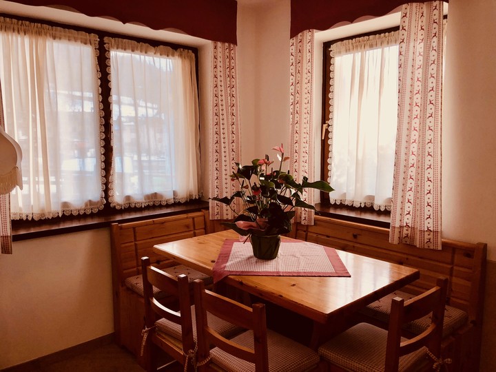 Tavolo da pranzo