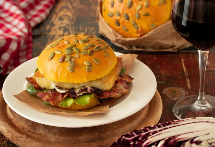 Panino autunnale alla zucca con formaggio L'Arin
