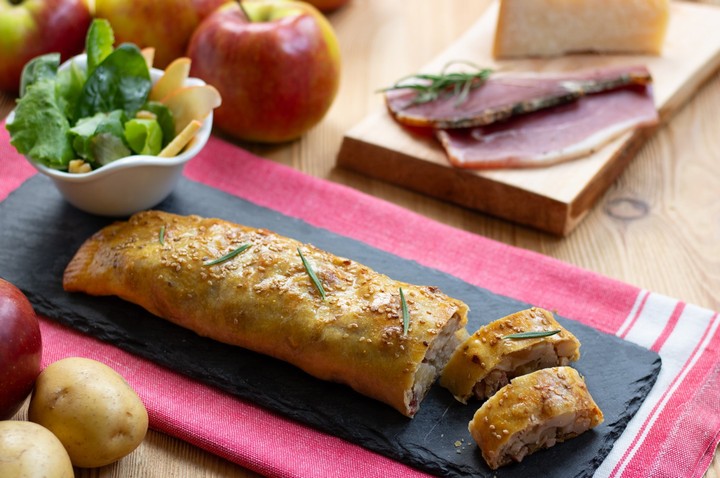 PICCOLI STRUDEL SALATI CON MELA BELLA DI BOSKOOP (